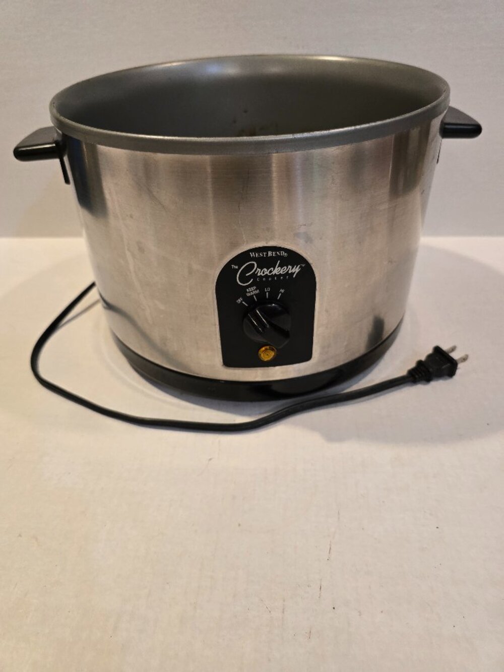 West Bend The Crockery Cooker Model 84356 Base Only Stainless Steel Working